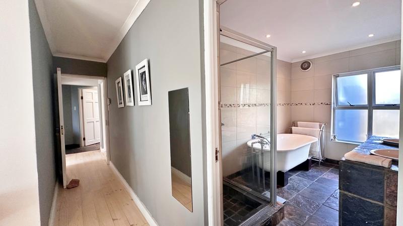 To Let 3 Bedroom Property for Rent in Van Riebeeckstrand Western Cape